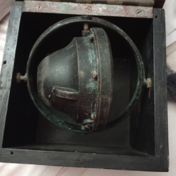 Compass - Picture 6 of 7